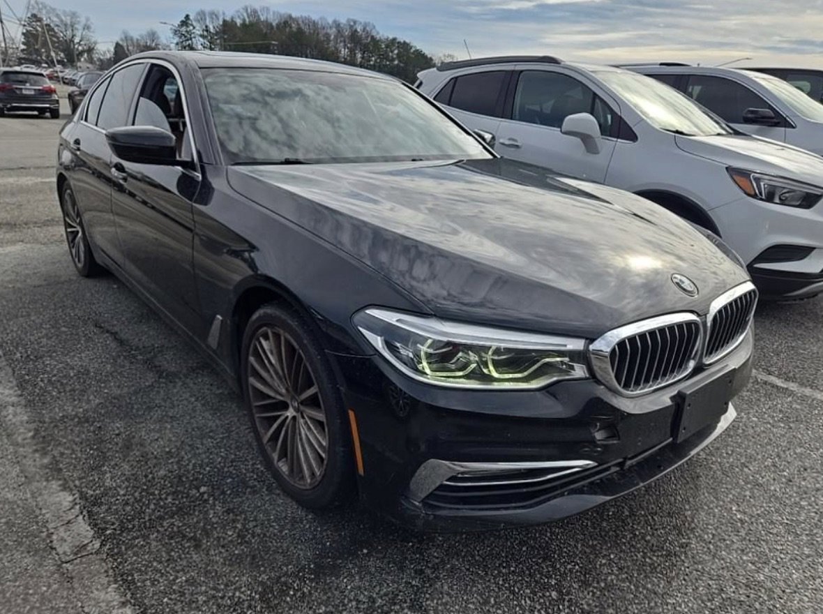 Used 2017 BMW 530i xDrive image 3