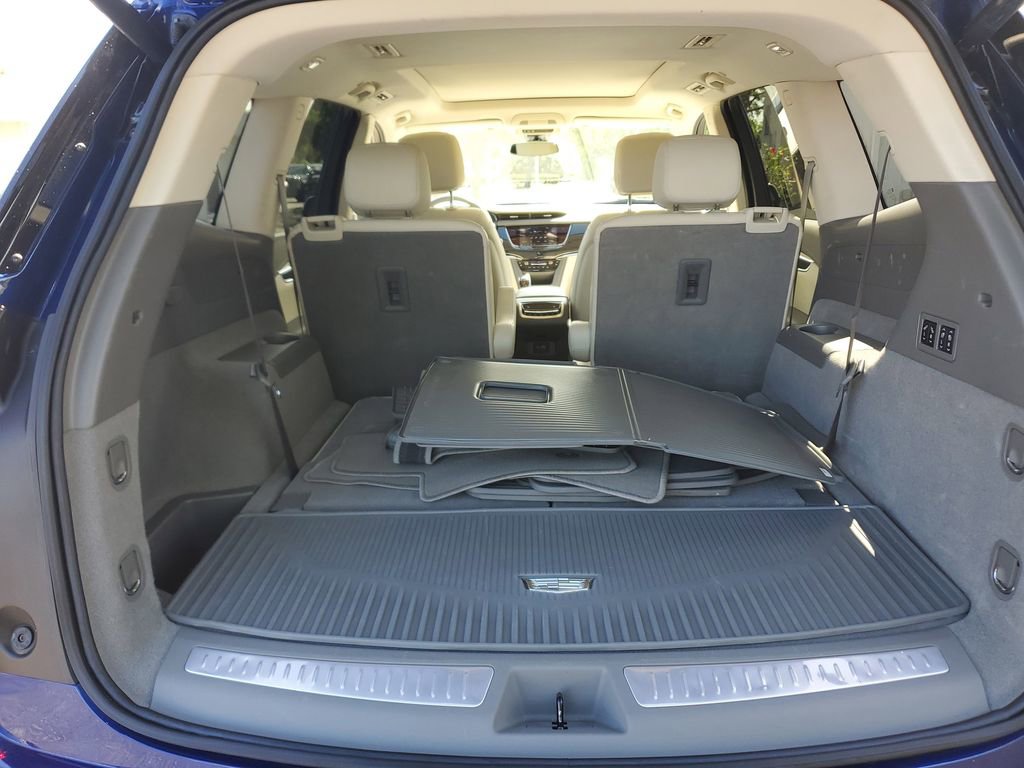 Used 2024 Cadillac XT6 Premium Luxury AWD/4WD image 27
