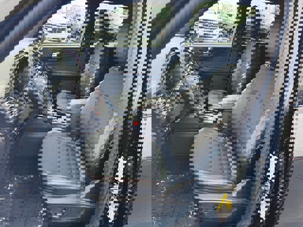 New 2025 Ford Escape ST-Line Select w/ Tech Pack #1 image 19