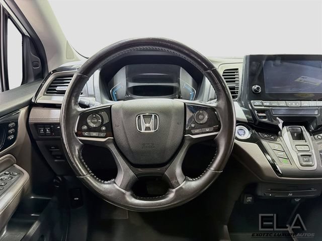 Used 2018 Honda Odyssey Elite image 12