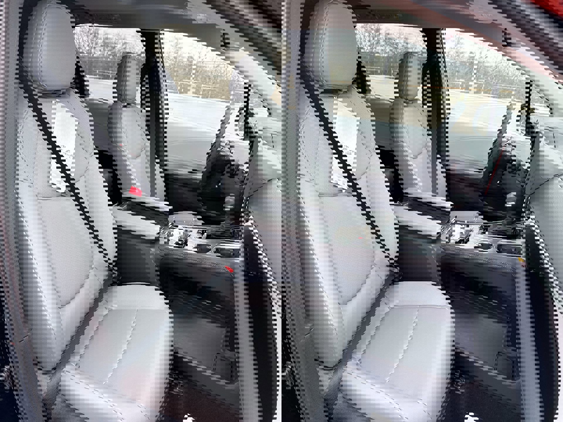 Certified 2026 Toyota Sienna XLE image 28