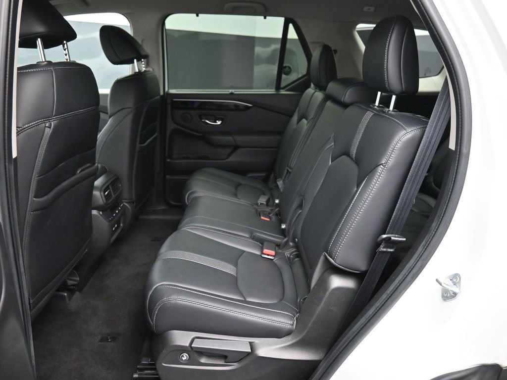 Used 2023 Honda Pilot EX-L image 21