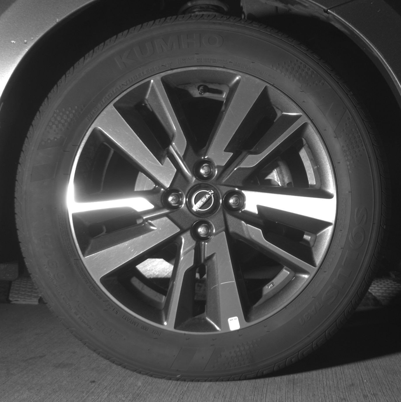 Used 2025 Nissan Versa SV image 13