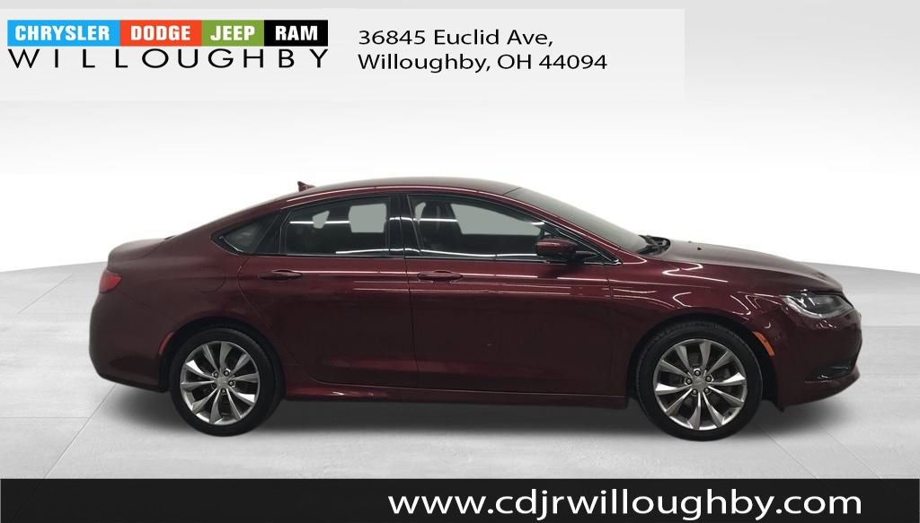 Used 2016 Chrysler 200 S w/ Navigation & Sound Group I image 4