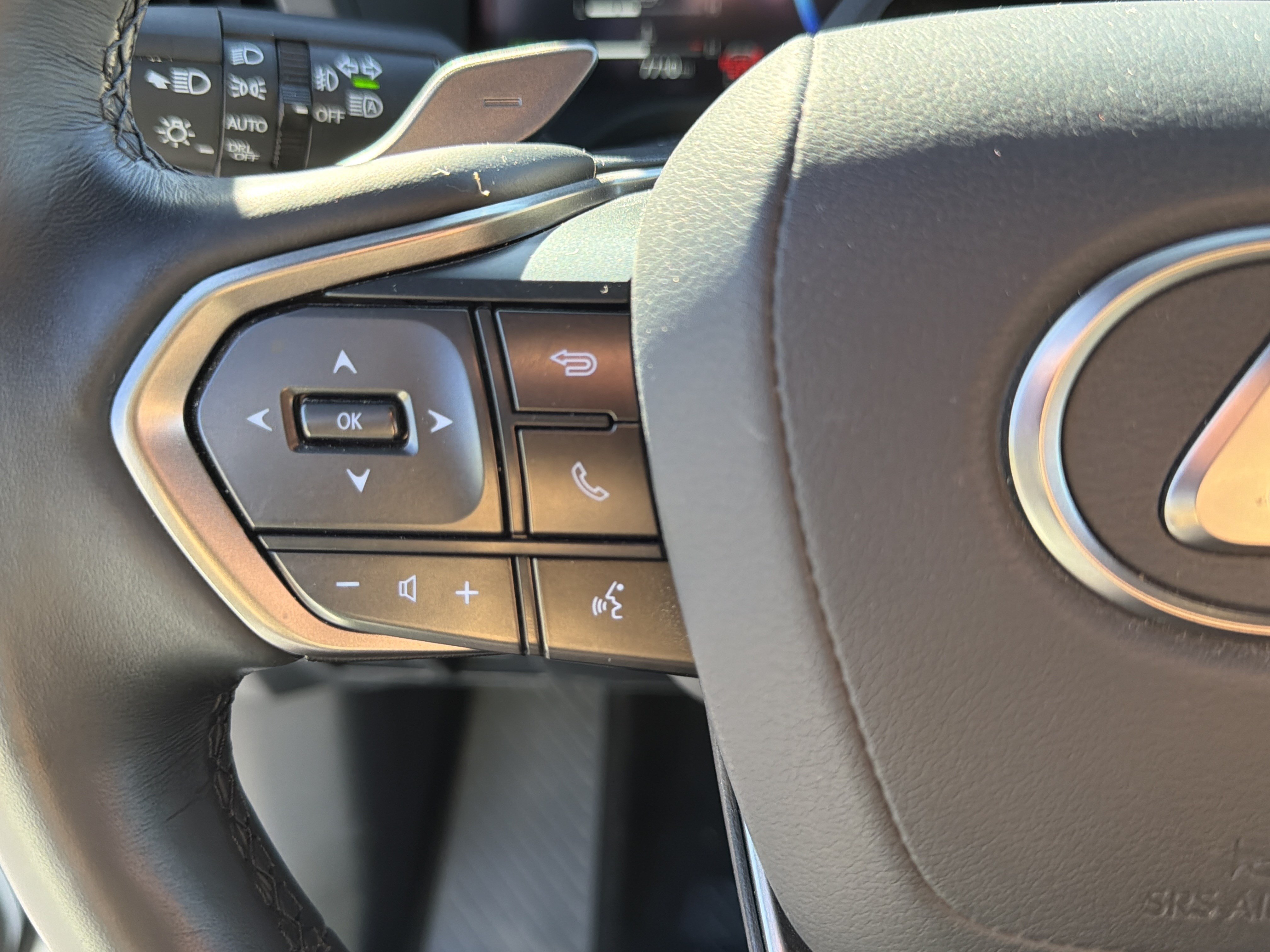 Used 2025 Lexus GX 550 AWD/4WD image 32