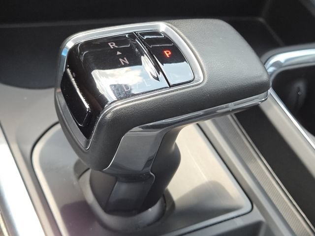 Used 2024 Chevrolet Silverado 1500 LT Trail Boss w/ LT Trail Boss Premium Package AWD/4WD image 31