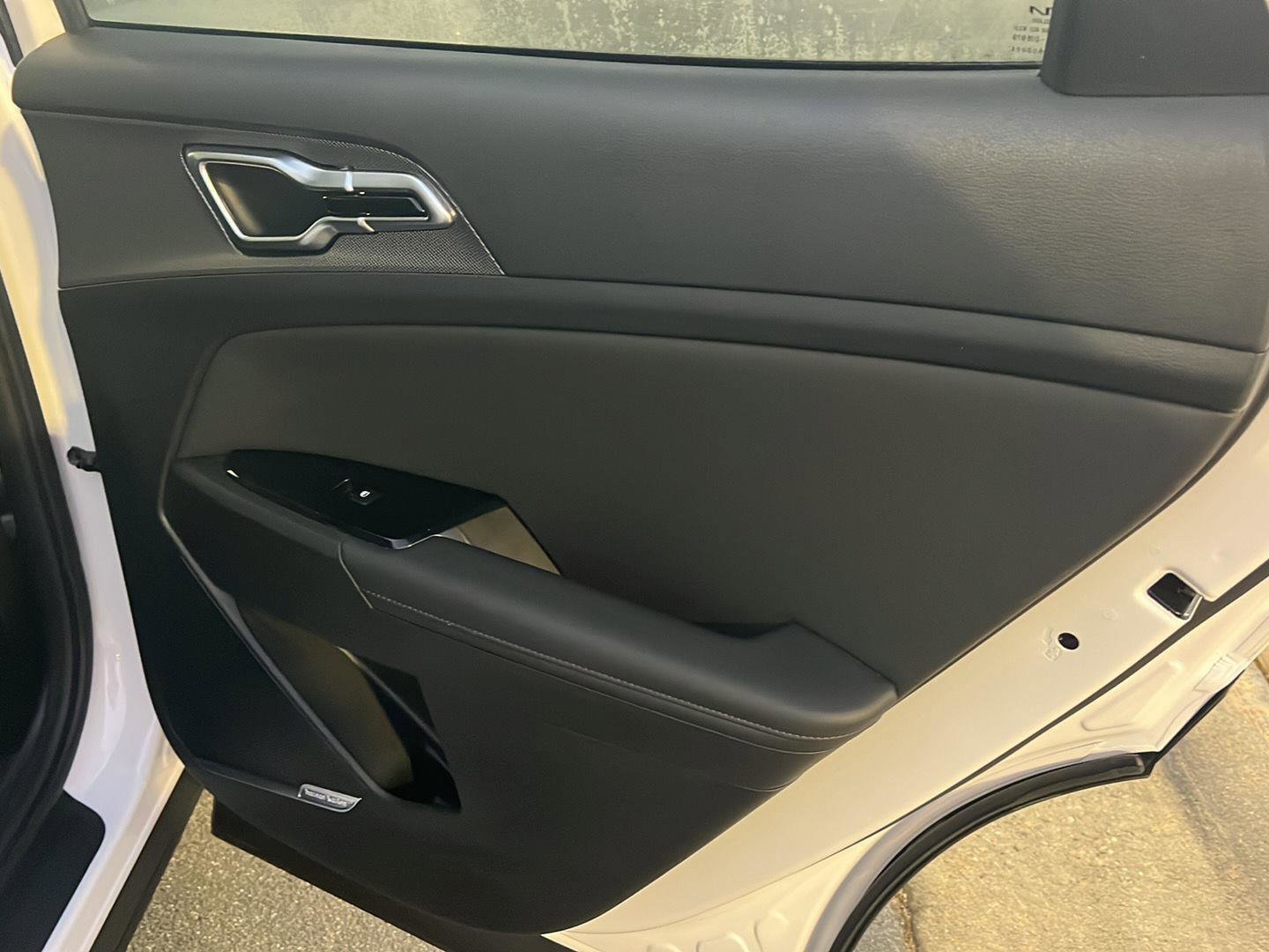 Used 2023 Kia Sportage SX image 15