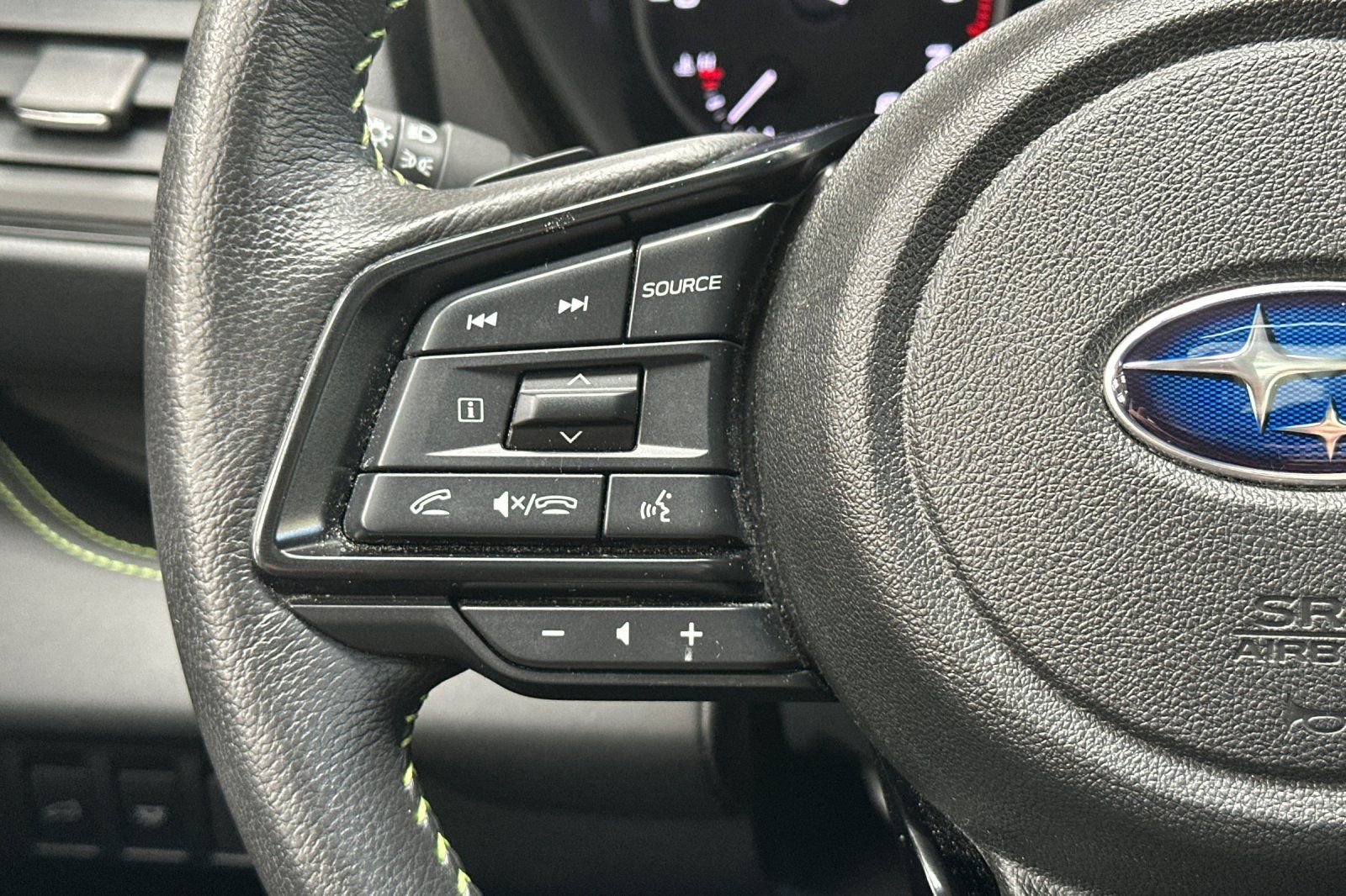 Used 2024 Subaru Ascent Onyx Edition image 31