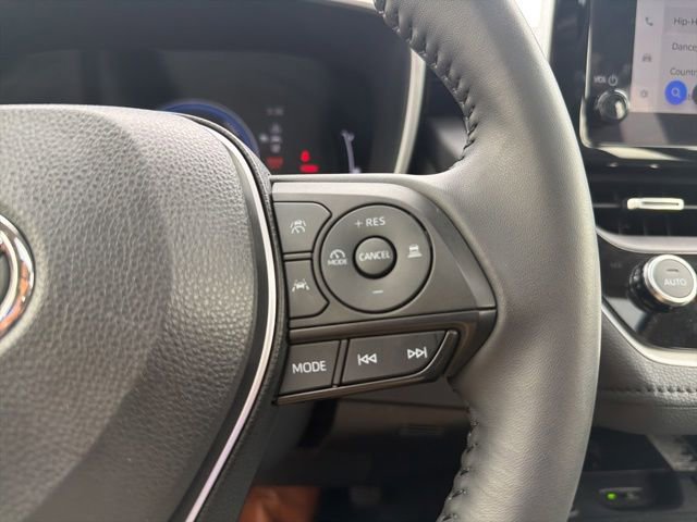 Used 2024 Toyota Corolla XLE FWD image 21