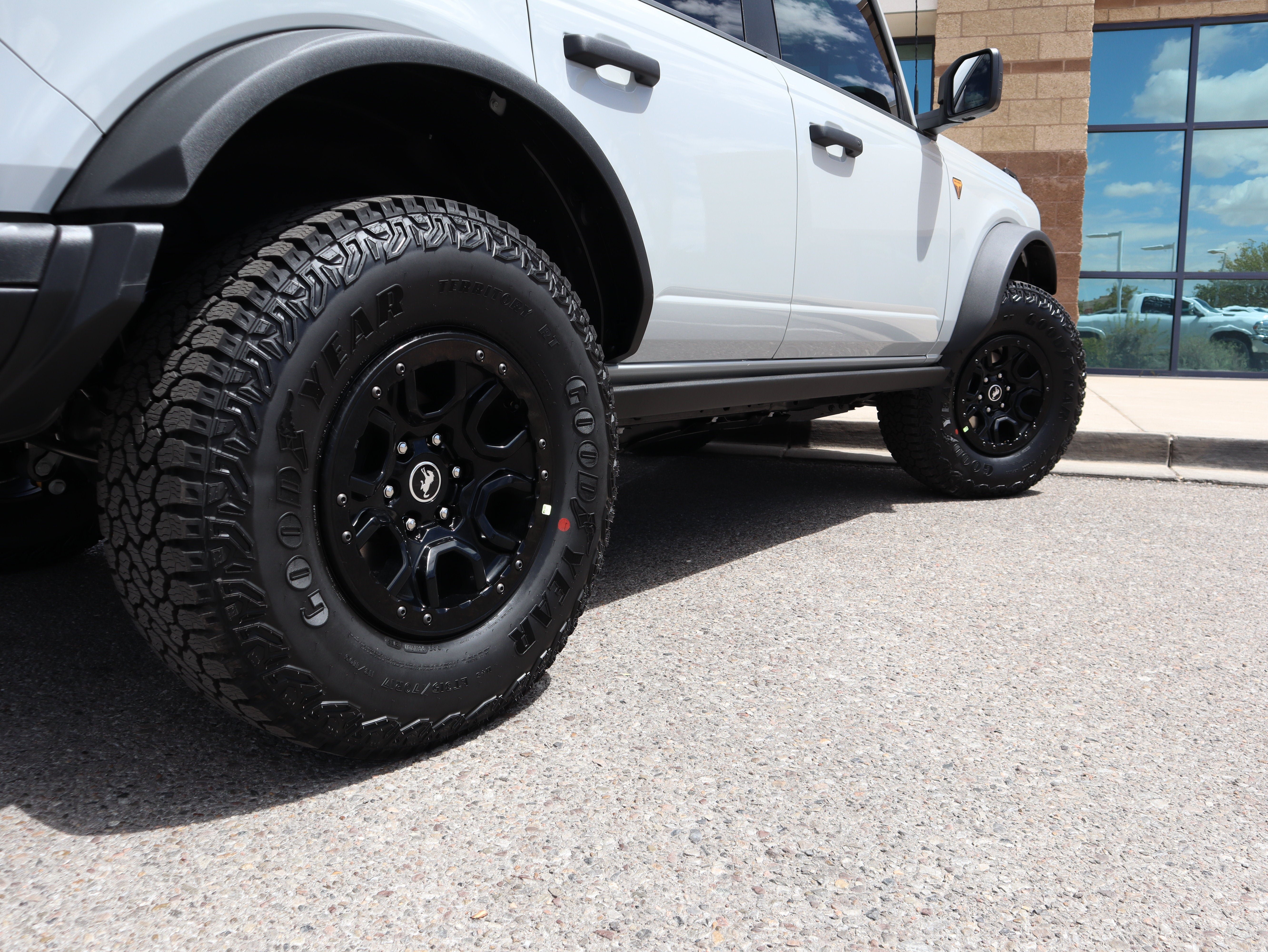 New 2026 Ford Bronco Badlands AWD/4WD image 10