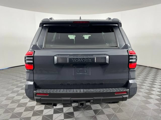 Used 2026 Toyota 4Runner SR5 AWD/4WD image 10