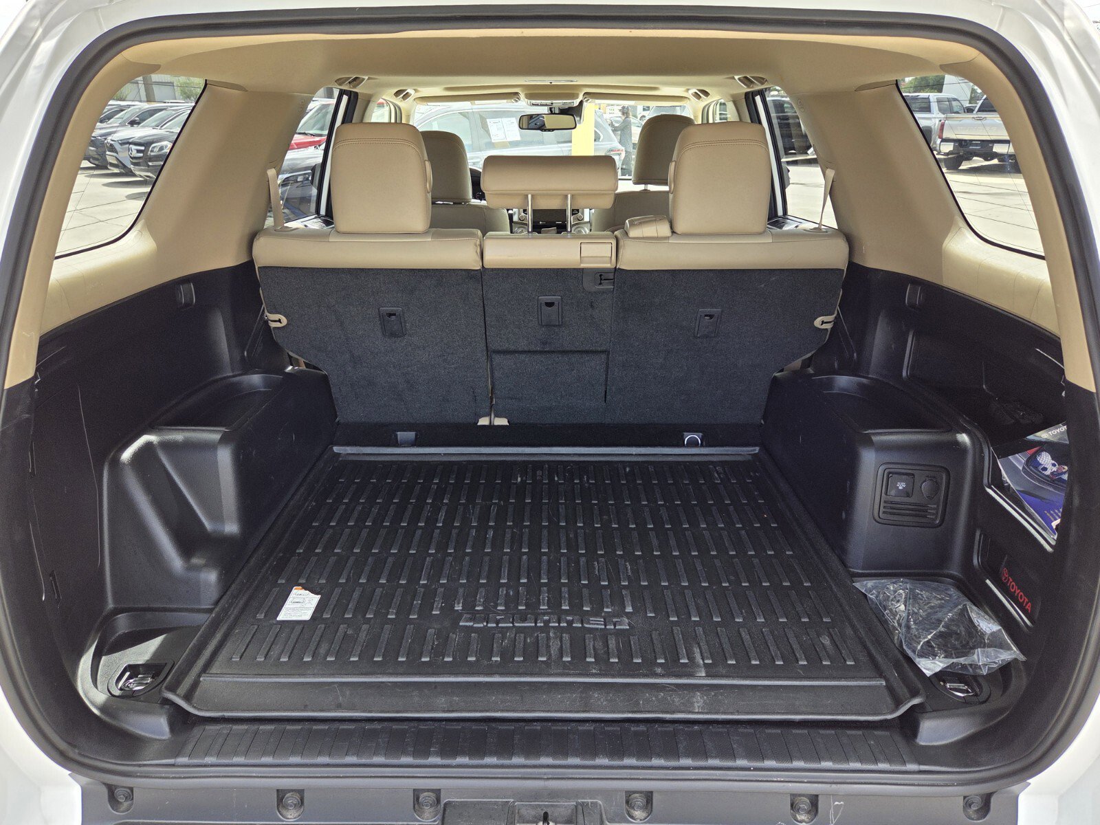 Certified 2021 Toyota 4Runner SR5 Premium w/ Moonroof Package AWD/4WD image 9