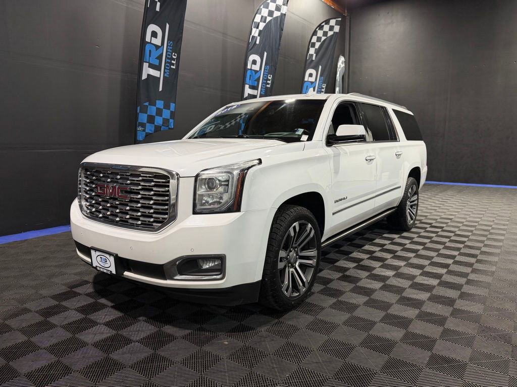 Used 2018 GMC Yukon XL Denali w/ Denali Ultimate Package image 1