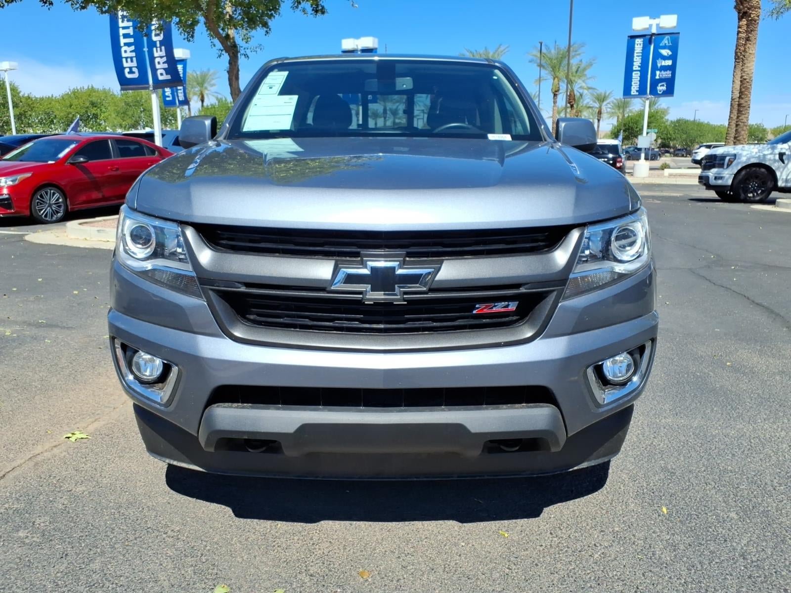 Used 2019 Chevrolet Colorado Z71 RWD image 2