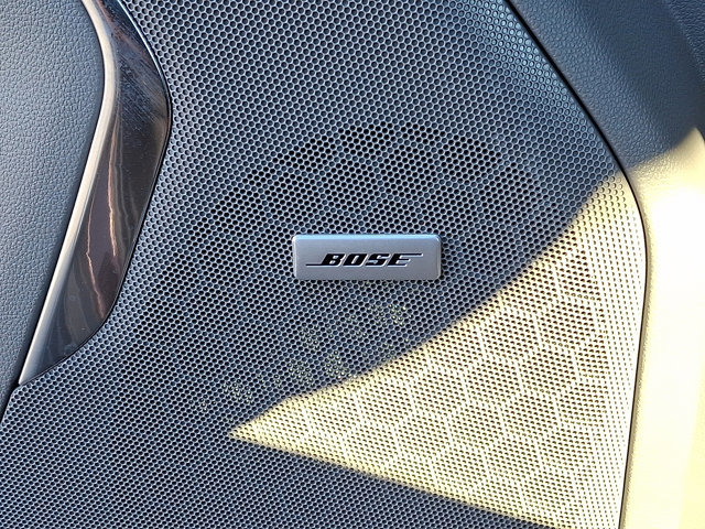 Used 2022 GMC Yukon SLT w/ SLT Luxury Package image 27