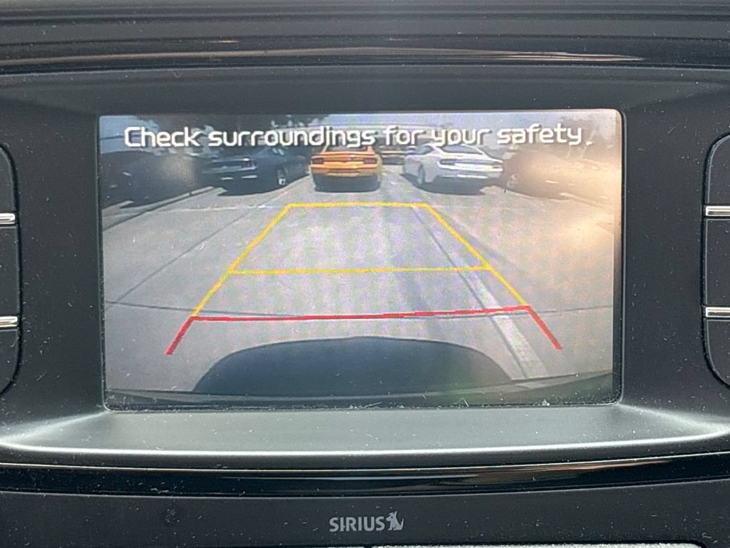 Used 2017 Kia Sorento FWD image 25