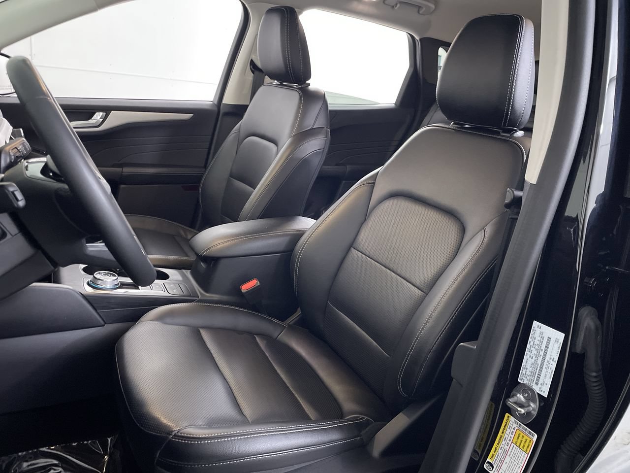 Used 2022 Ford Escape SEL AWD/4WD image 12