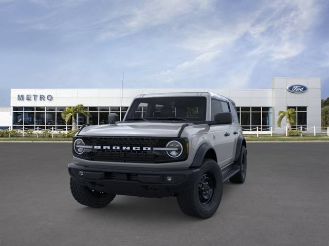 New 2026 Ford Bronco Outer Banks w/ Black Appearance Package AWD/4WD image 2