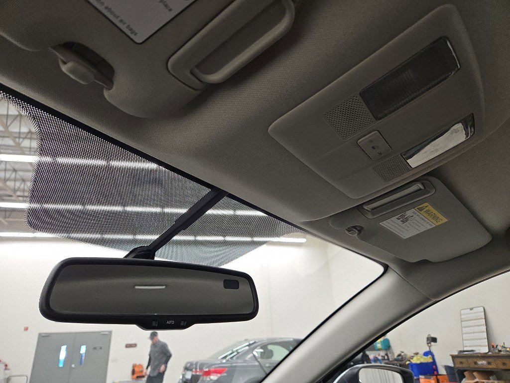 Used 2014 MAZDA MAZDA3 i Touring image 17