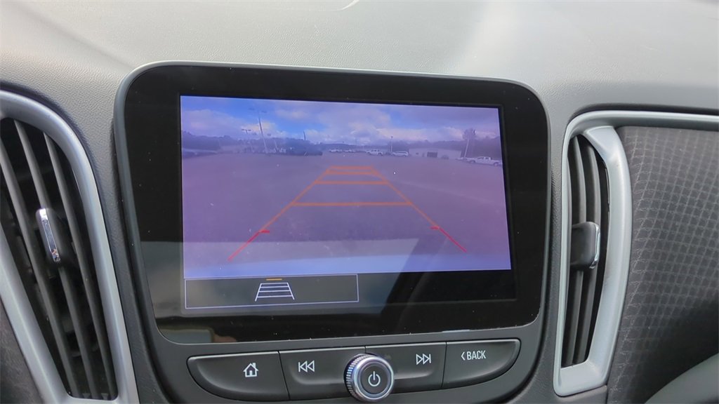 Used 2024 Chevrolet Malibu LT image 22