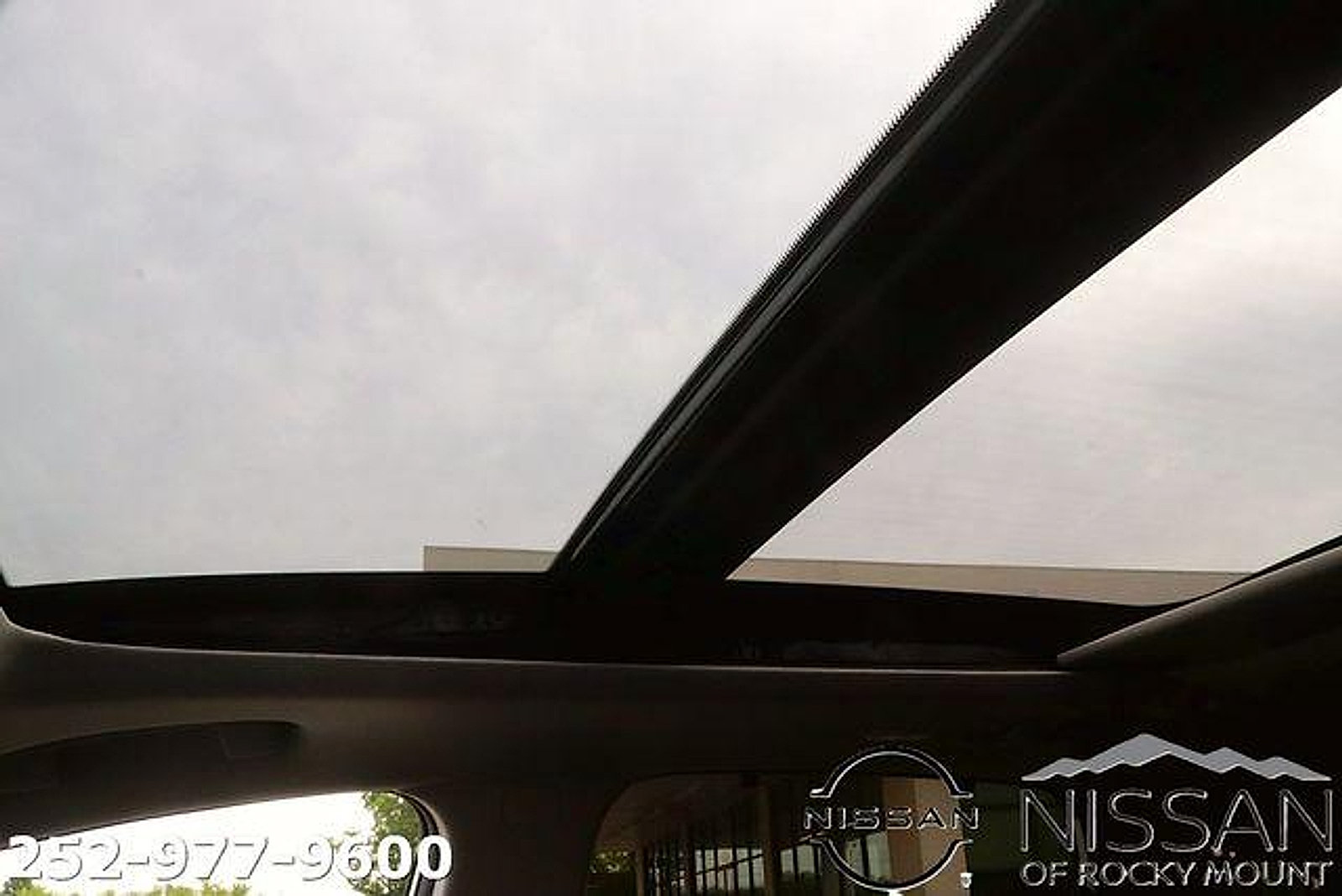 New 2026 Nissan Murano Platinum w/ Cargo Package AWD/4WD image 32