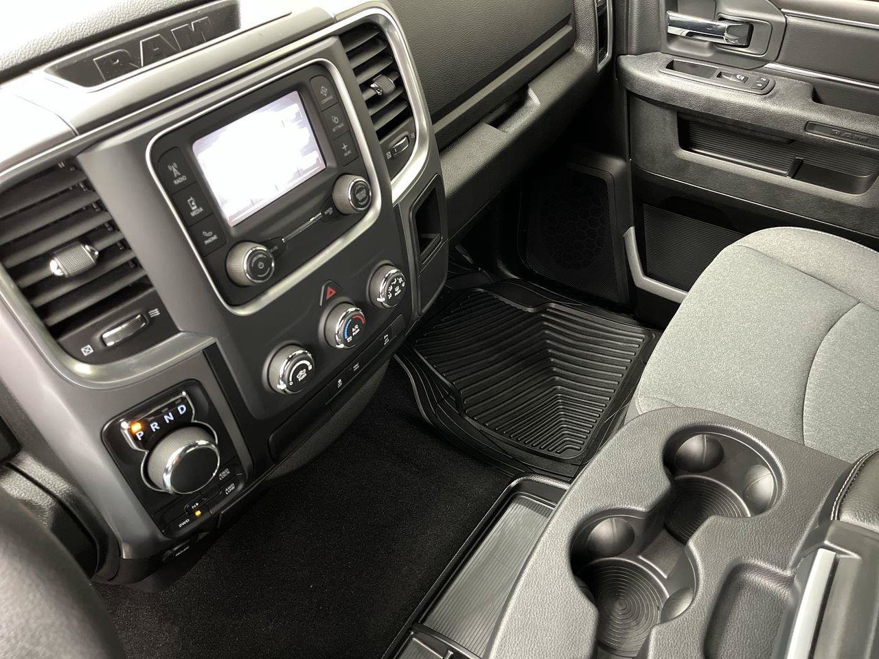 Used 2023 RAM 1500 Warlock AWD/4WD image 15