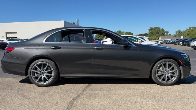 Certified 2023 Mercedes-Benz E 450 4MATIC Sedan image 3