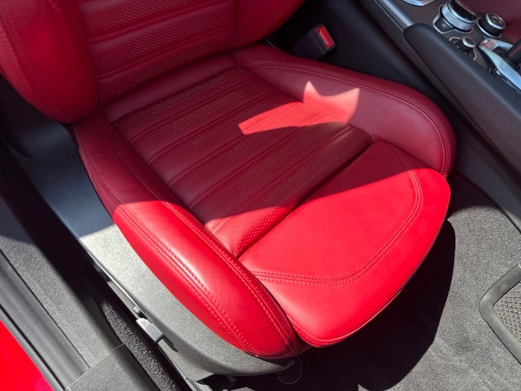 Used 2021 Alfa Romeo Giulia Ti Sport AWD/4WD image 68