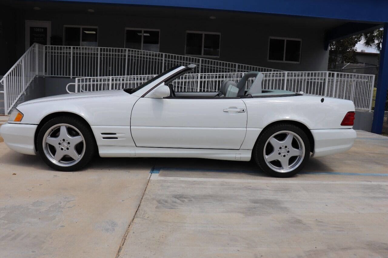 Used 2001 Mercedes-Benz SL 500 image 4