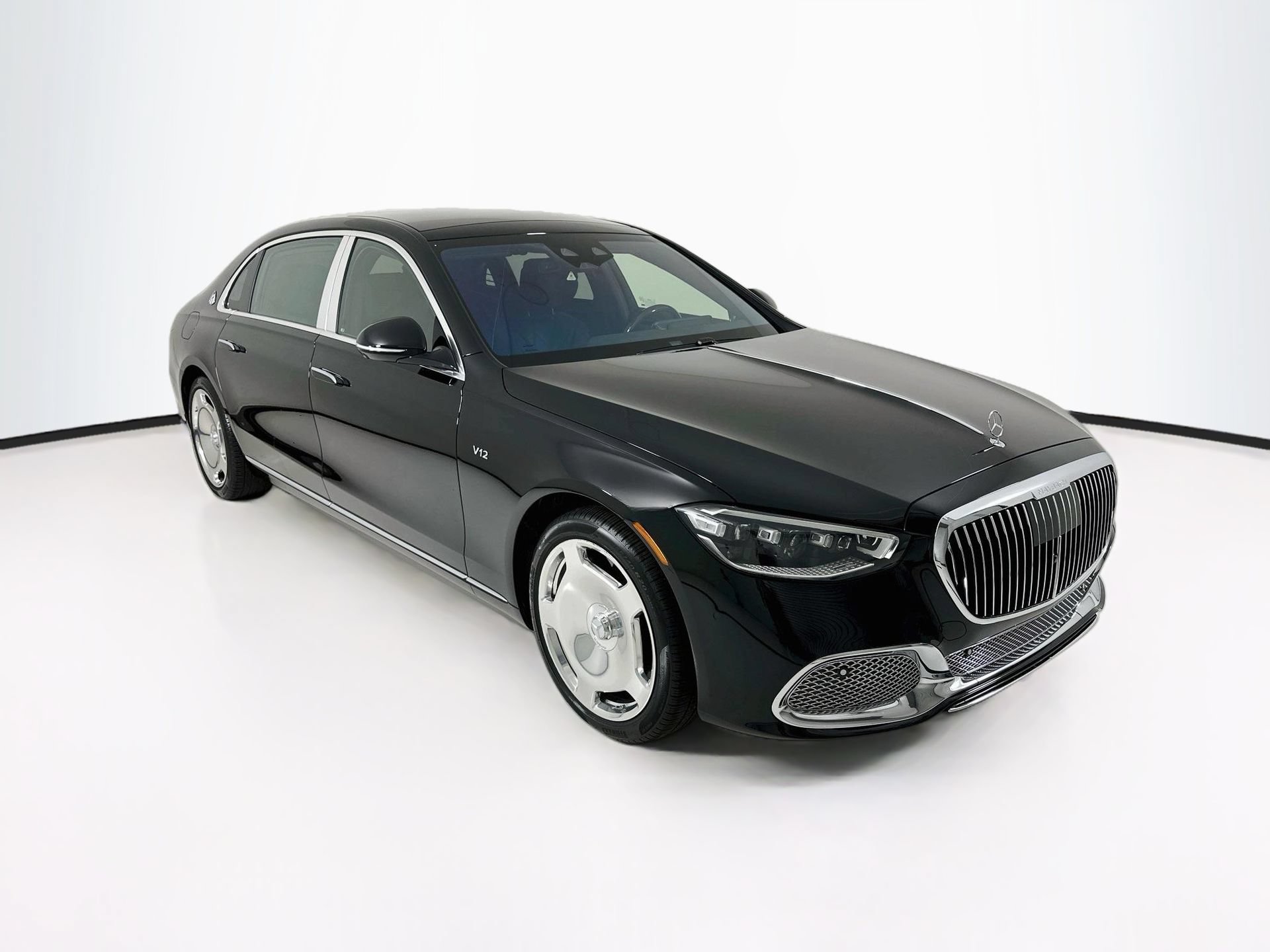 Used 2024 Mercedes-Benz Maybach S 680 4MATIC video 1