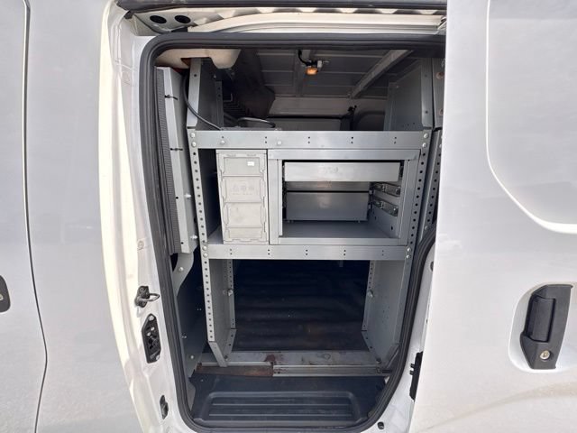 Used 2020 Nissan NV200 S FWD image 23