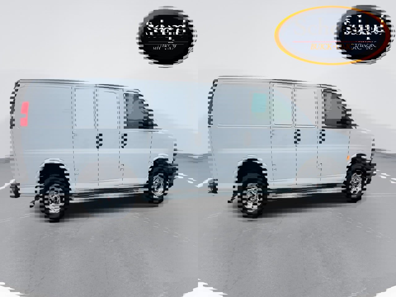 Used 2024 GMC Savana 2500 w/ Driver Convenience Package image 9