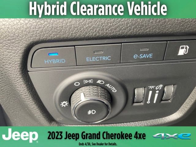 New 2023 Jeep Grand Cherokee Overland image 15