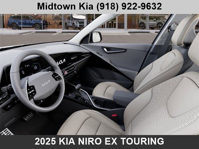 New 2025 Kia Niro EX Touring FWD image 17