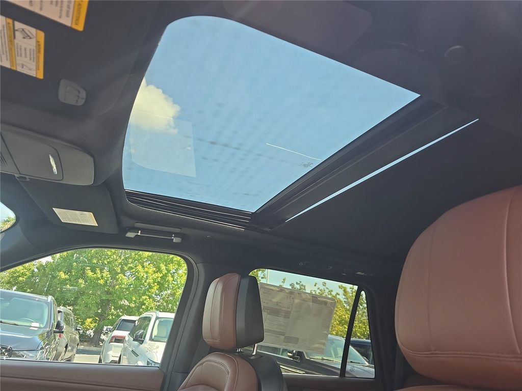 New 2027 Lincoln Navigator L Reserve RWD image 25