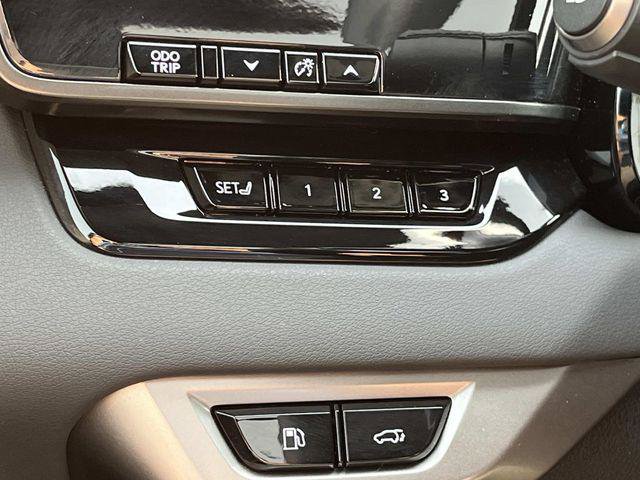 Used 2024 Lexus RX 350 FWD w/ Convenience Package image 35