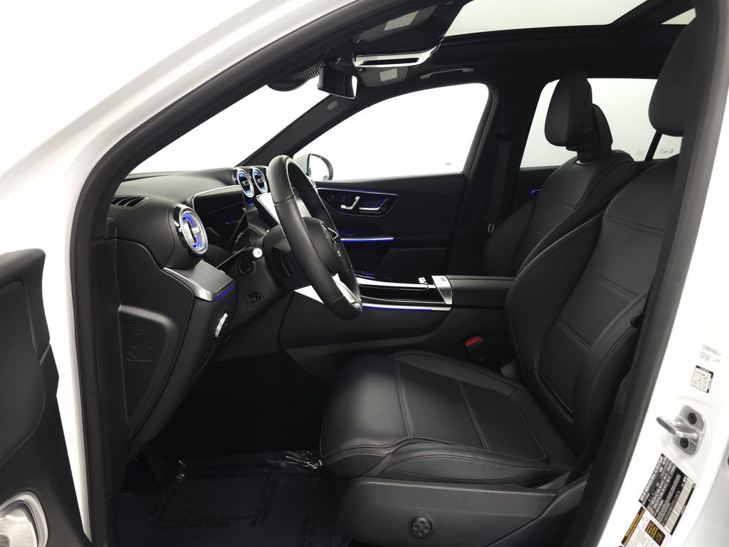 Certified 2026 Mercedes-Benz GLC 300 4MATIC image 8