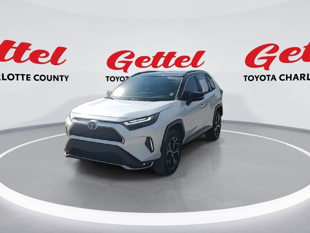 Certified 2025 Toyota RAV4 XSE image 3