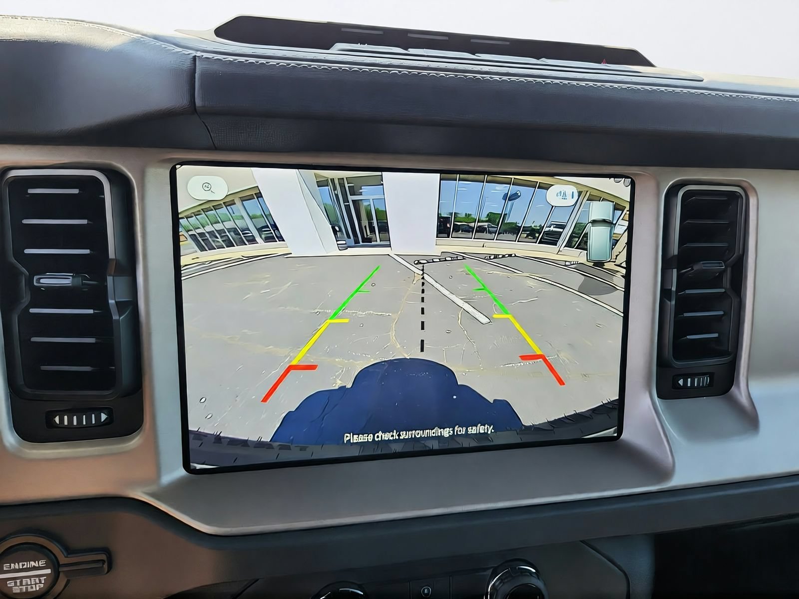 New 2026 Ford Bronco Outer Banks w/ Sasquatch Package AWD/4WD image 19