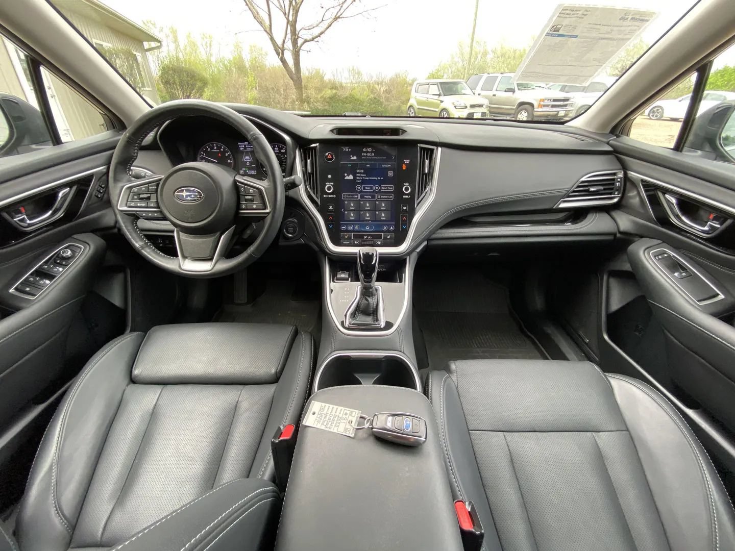 Used 2023 Subaru Outback Limited AWD/4WD image 16
