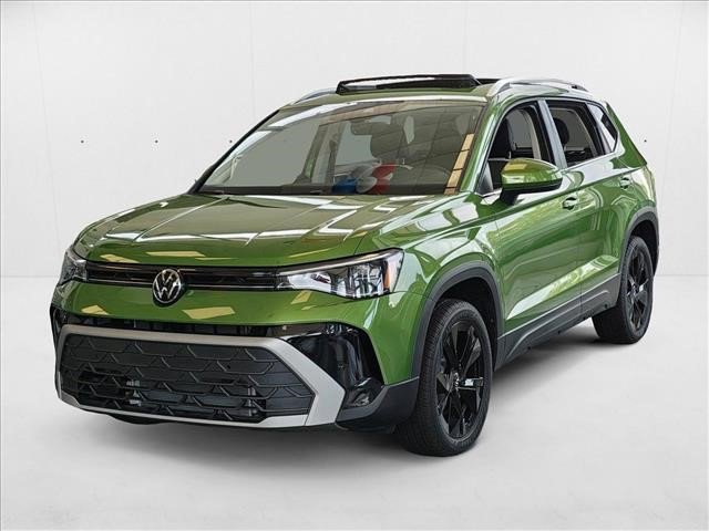 New 2025 Volkswagen Taos SE video 1