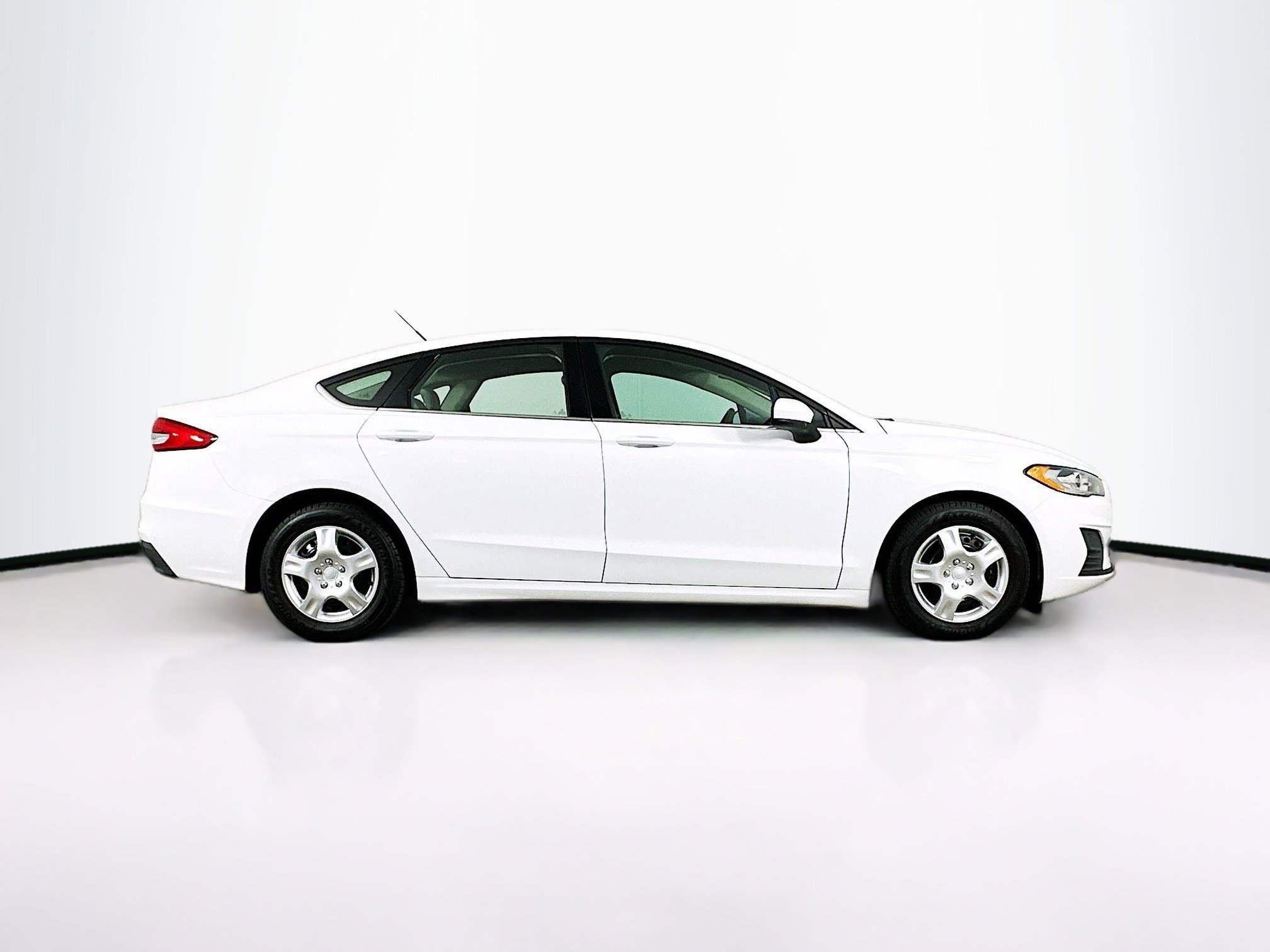 Used 2019 Ford Fusion S image 10