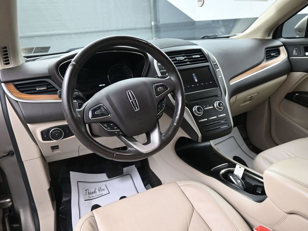 Used 2018 Lincoln MKC Select w/ Select Plus Package image 24