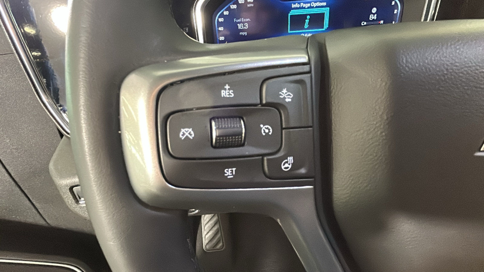 Used 2024 Chevrolet Silverado 1500 LT AWD/4WD image 19