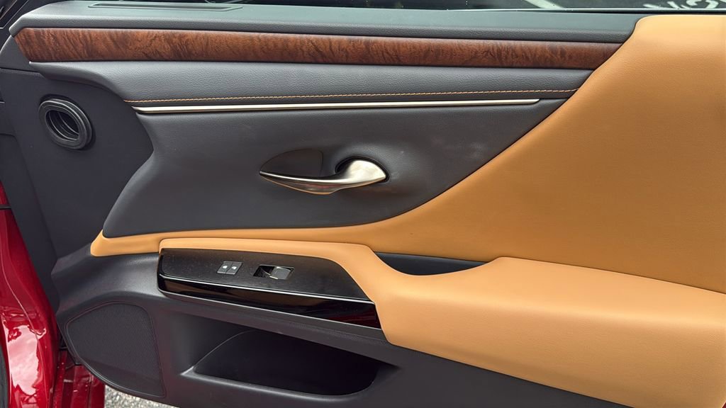 Used 2022 Lexus ES 350 w/ Premium Package FWD image 15