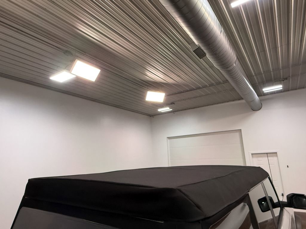 Used 2023 Ford Bronco Badlands image 44