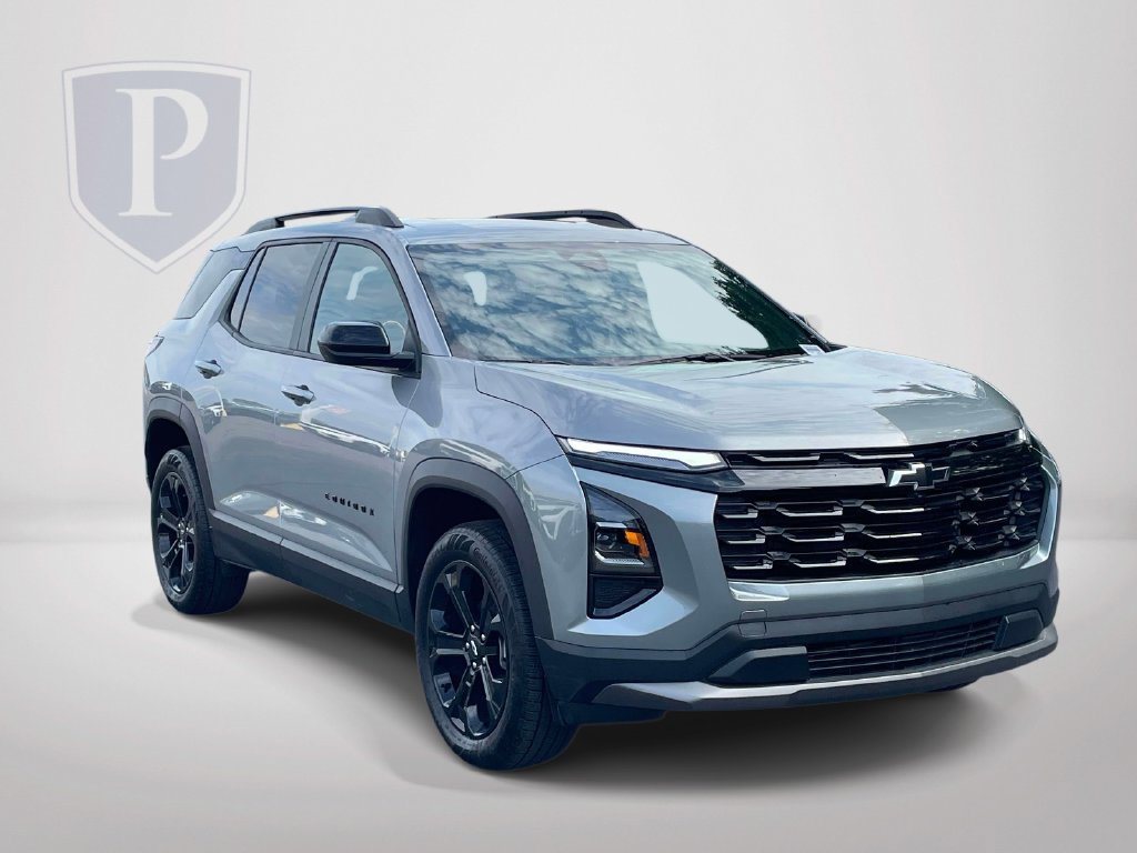 Used 2026 Chevrolet Equinox LT w/ Midnight Edition FWD image 2