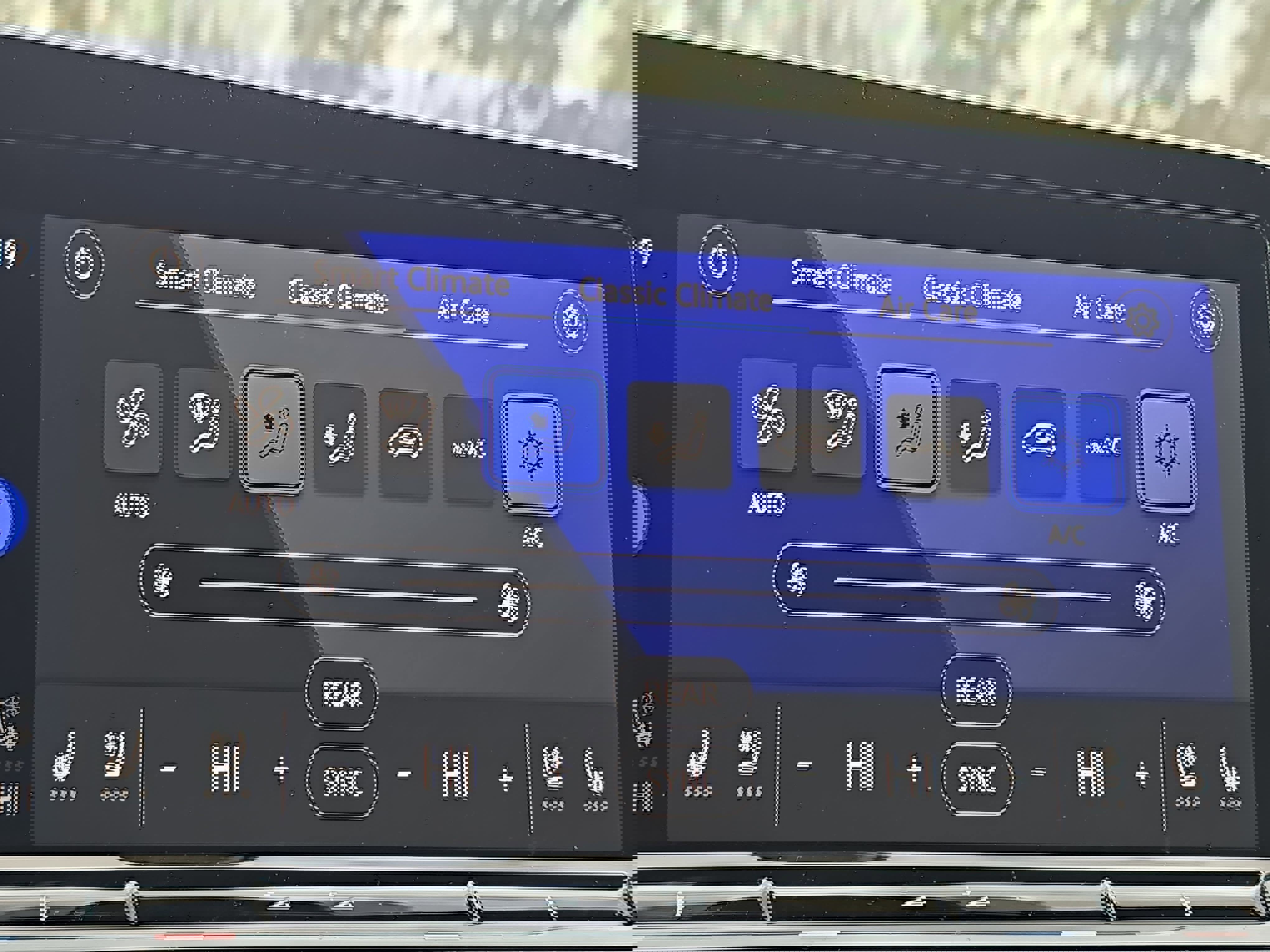 Certified 2022 Volkswagen Golf R image 23