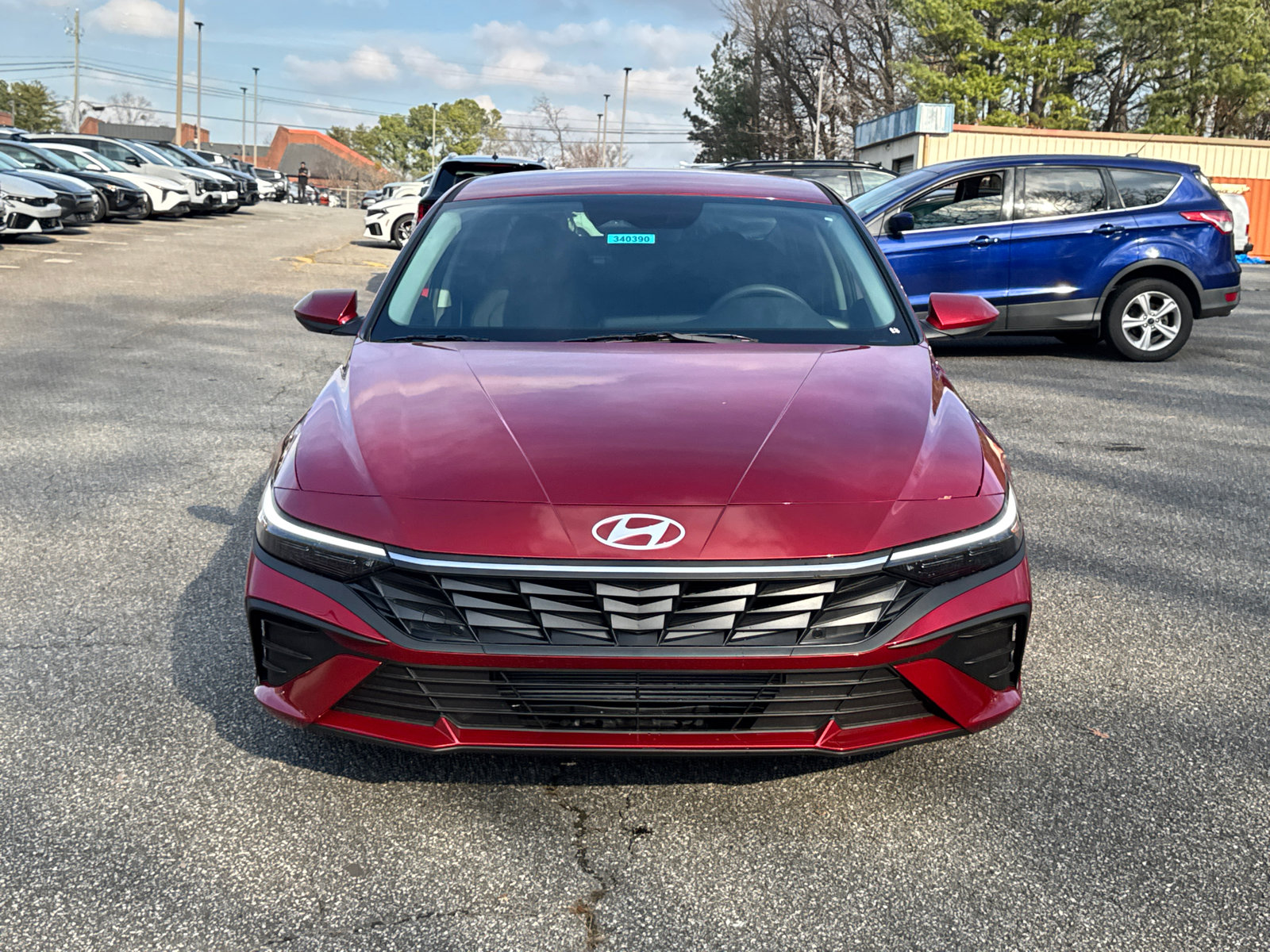 New 2026 Hyundai Elantra SE w/ Cargo Package image 2