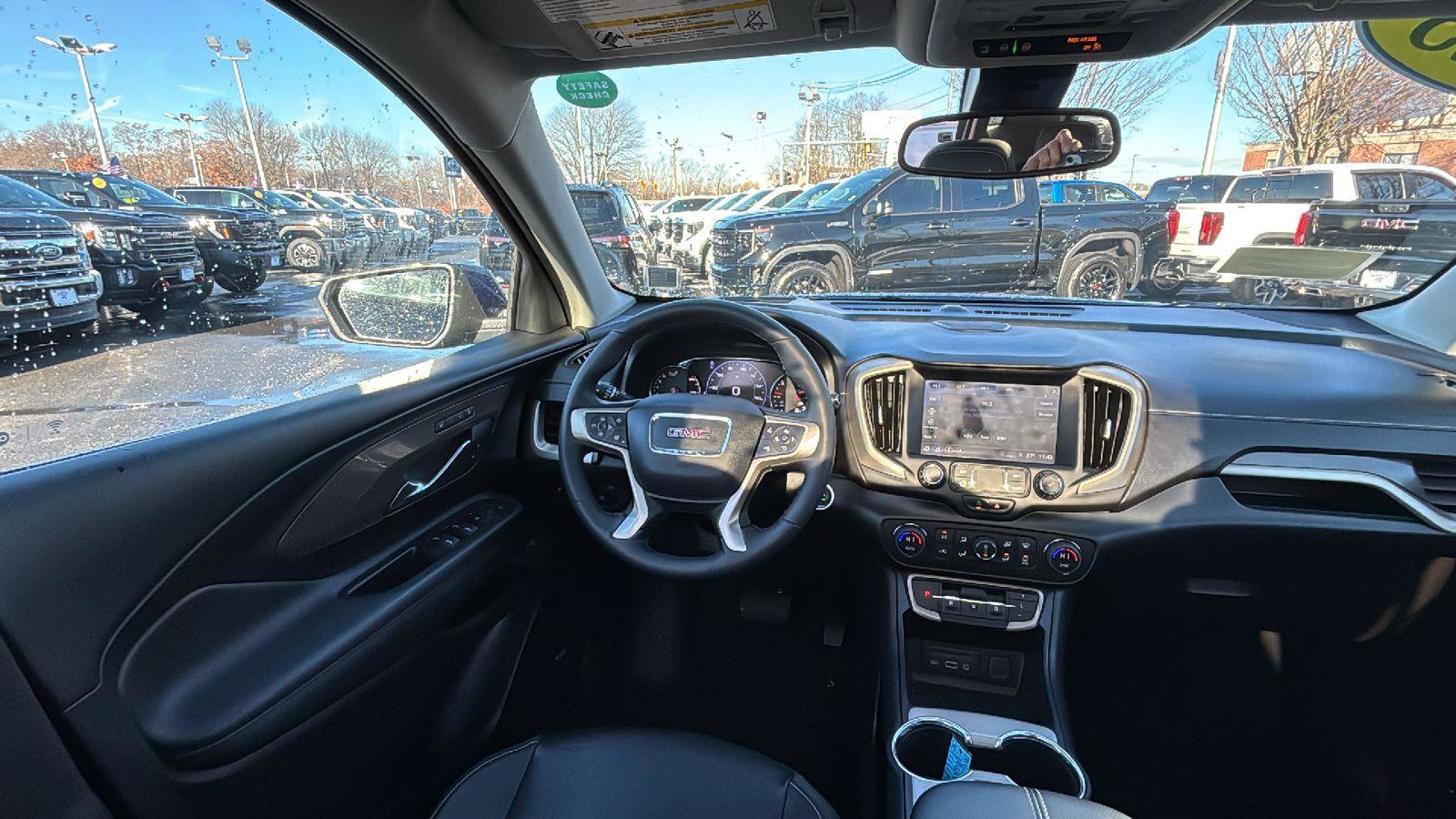 Used 2023 GMC Terrain Denali image 26